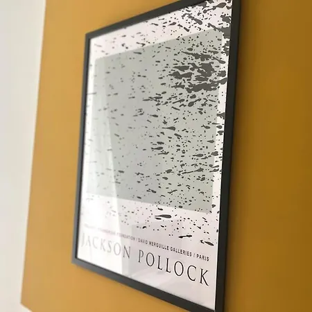 Διαμέρισμα Pollock-bozzi 59 *